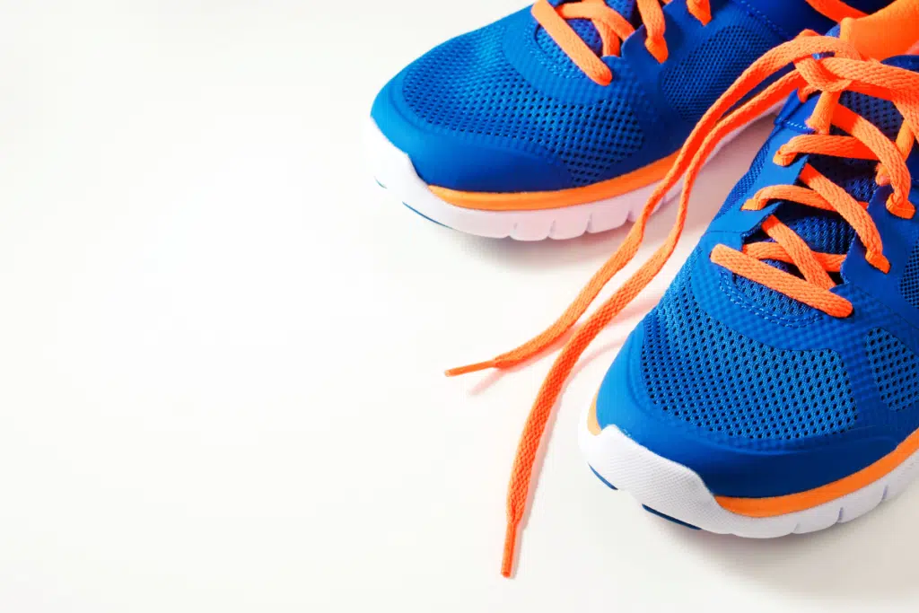The toe box of your running shoes should give you enough room to spread your toes and wiggle them.